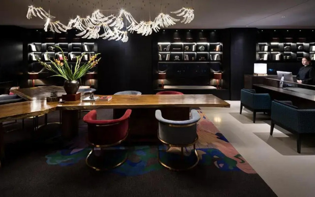 Qianzitong Hotel