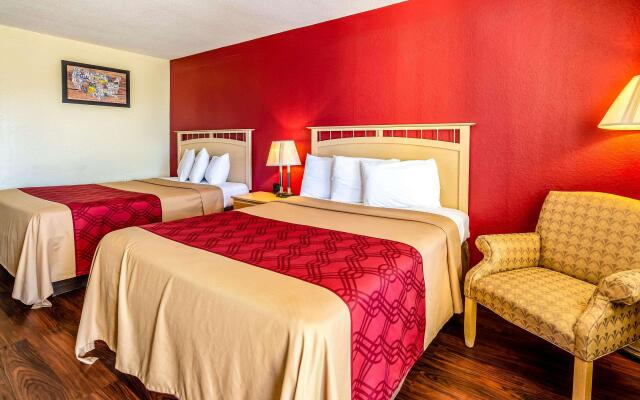 Econo Lodge Christiansburg-Blacksburg I-81