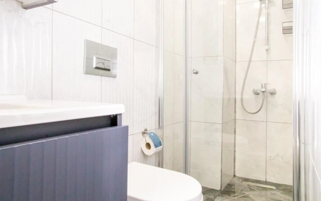 Modern Flat w Garden 5 min to Beach in Milas