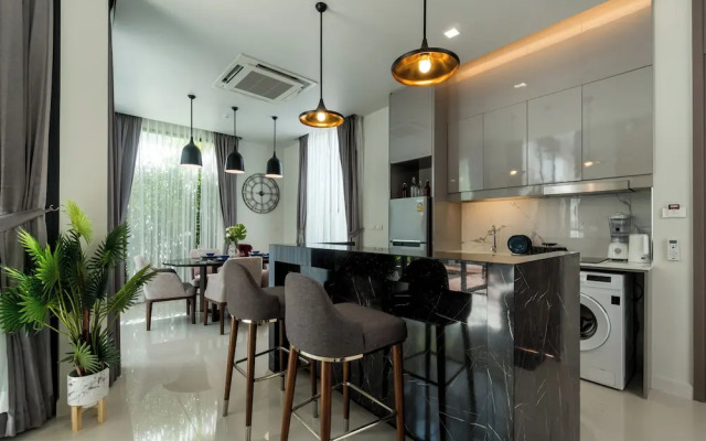 Panora Villa 8112 By Villacarte