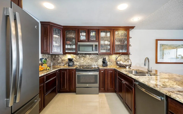 Keauhou Kona Surf & Racquet Club#3-203