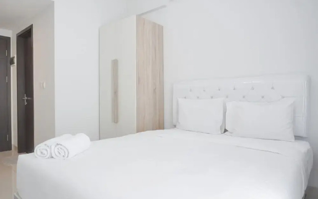 Modern Look Studio Room At Citra Living Apartment