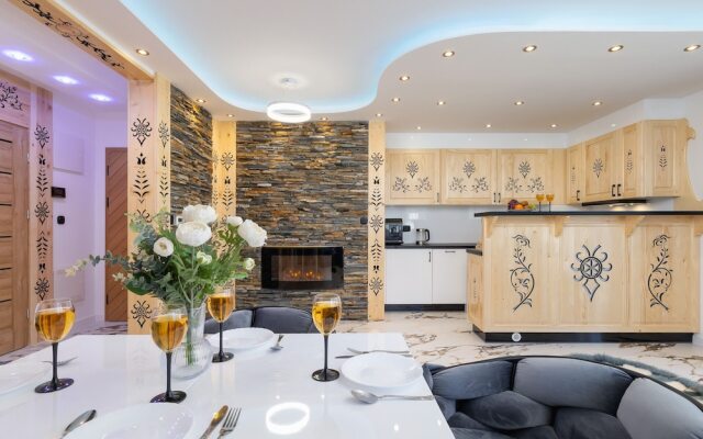Apartment for 6 With Sauna by Renters