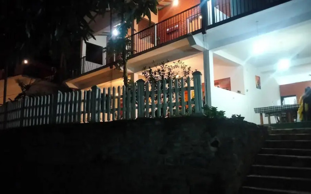 Pearl villa Ella