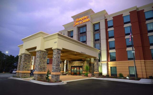 Hampton Inn & Suites Albany At Albany Mall