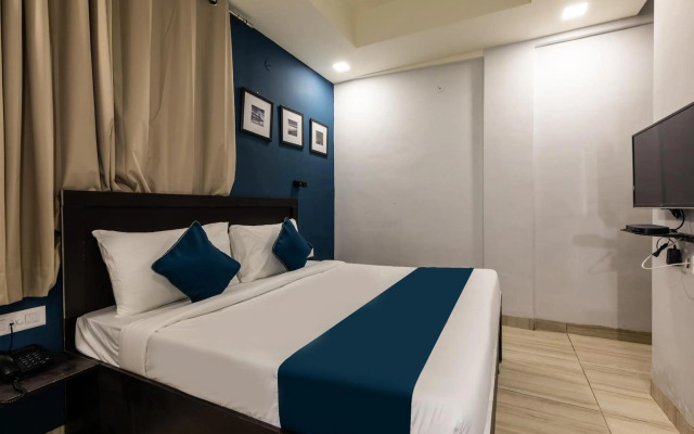 OYO SilverKey 76075 Softvision College