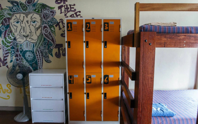 Zion Hostel and Cafe