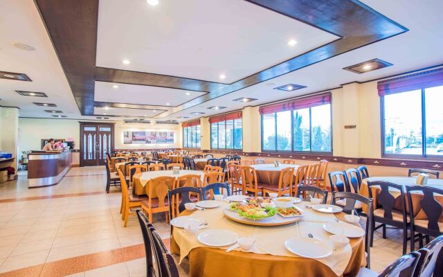 Bunjongburi Hotel