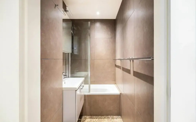 Apartment for 4 People in Zeedijk