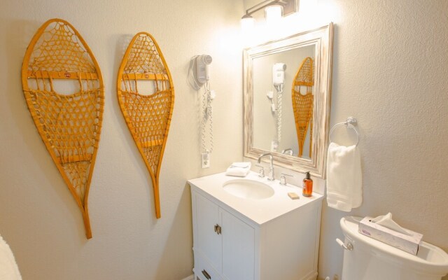 Beaver Ge 9-13 2 Bedroom Condo by Redawning