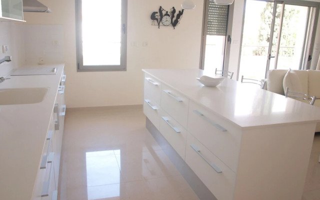 MBH4 - 12 Maavar Beit Haknesset - Jerusalem-Rent
