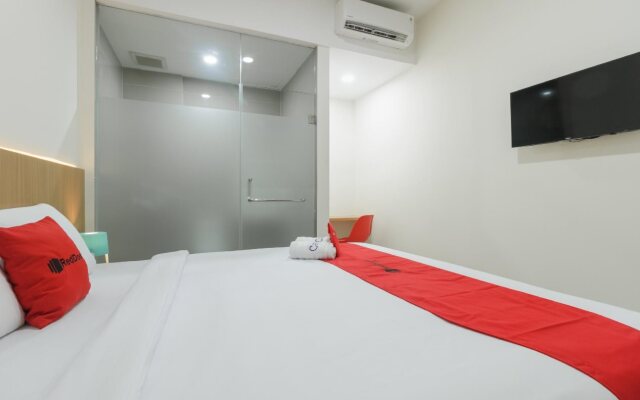 RedDoorz Near Mall SKA Pekanbaru