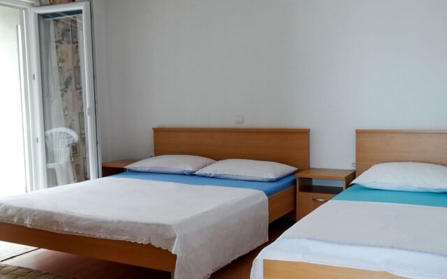 Beautiful Coastline View Apartment a4