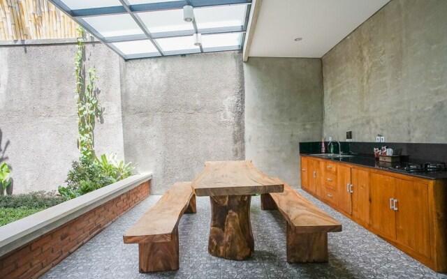 The Green Home Villa Sanur by ZUZU