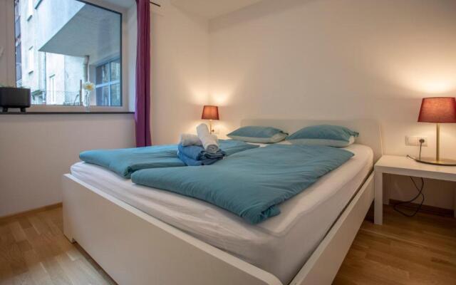 City Center Apartment for 6 persons!