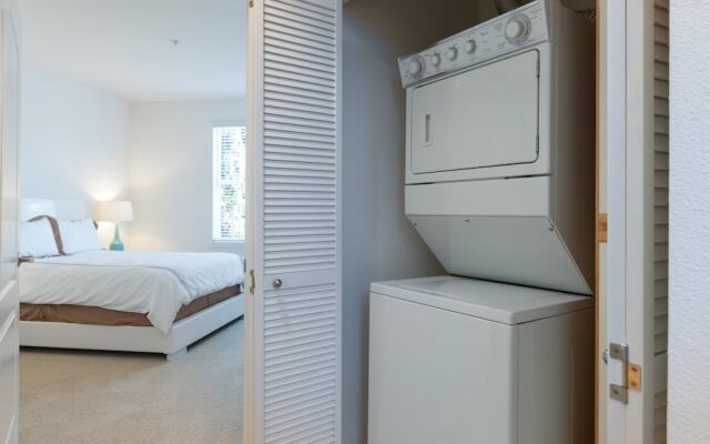 Bluebird Suites in North San Jose