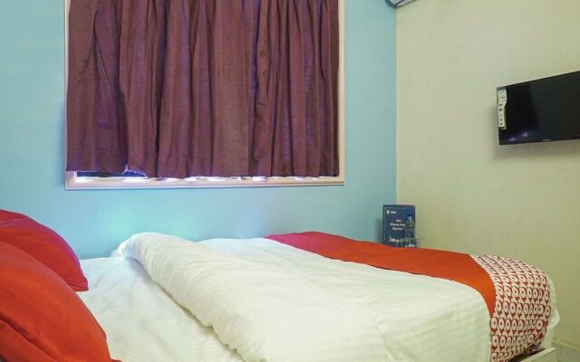 OYO 12501 Hotel Krishna Palace