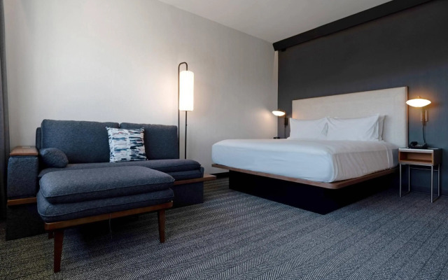 Courtyard by Marriott Marina del Rey