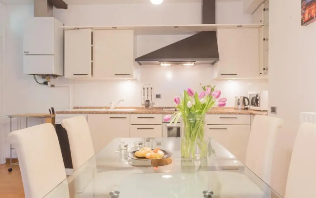 Volta Apartment in Como