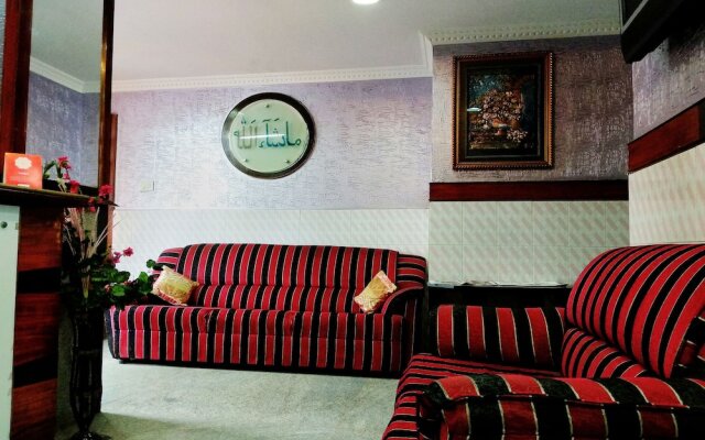 OYO 10435 Star Deluxe Lodge