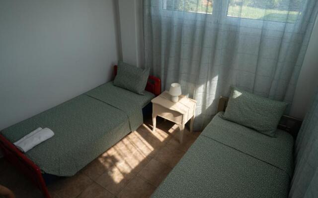 Apollon house