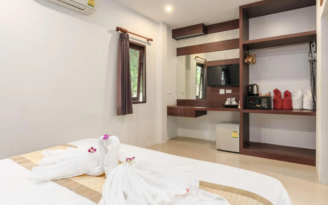 Promtsuk Buri Resort