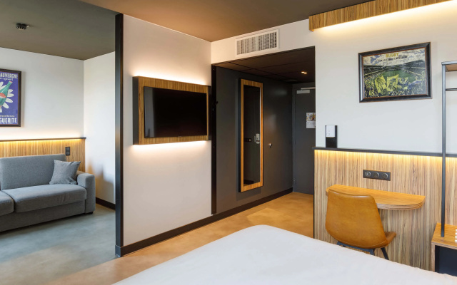 B&B HOTEL Clermont-Ferrand A71/A75 La Méridienne