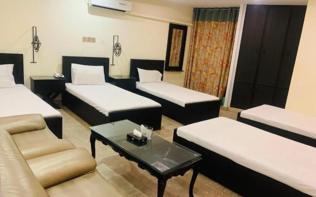Thikana Hotel