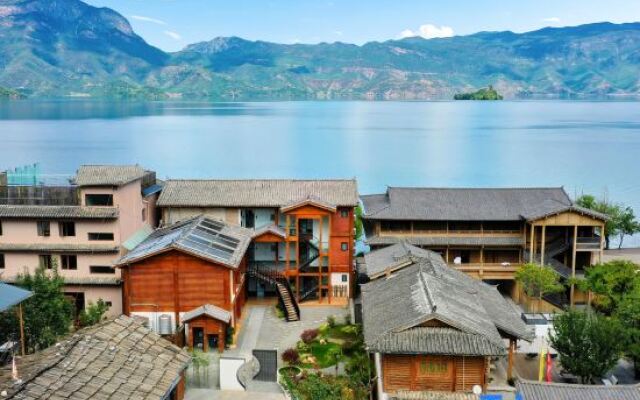 Lugu Lake Pushu Jingjing Homestay