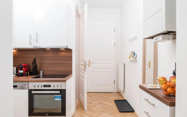 Heart of Ottakring by ichbucheAT