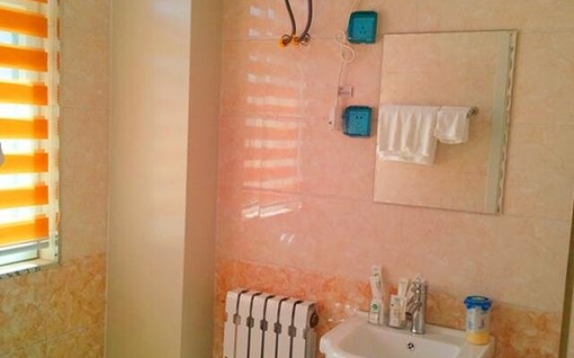 Longfeng Theme Hotel Hulunbuir
