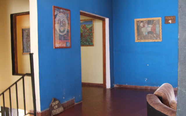 El balcón internacional hostel