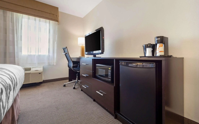 Sleep Inn & Suites Bismarck I-94