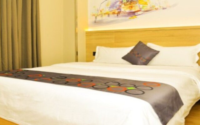 Yimi Hotel Jiangwan Tuanyida Square