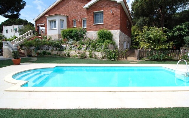 HomeHolidaysRentals Gema