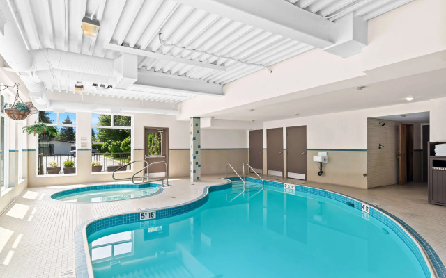 Best Western Maple Ridge Hotel