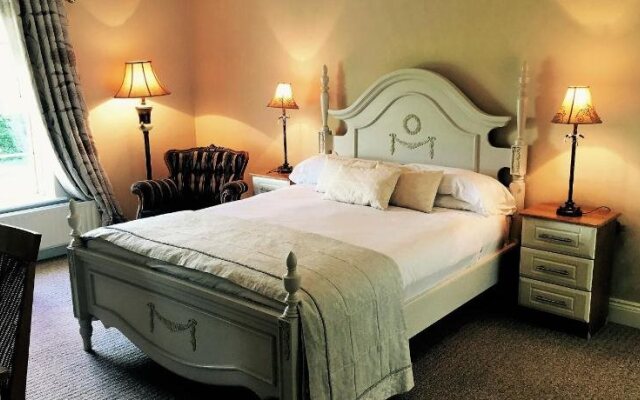 Laburnum Lodge