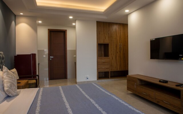 Perch Service Apartment MG Road