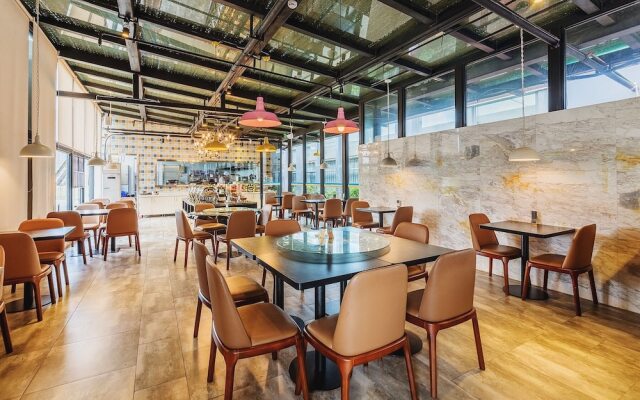 The Borrman Hotel Kunming KMG