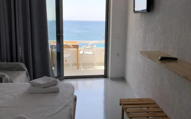 Geo & Art Boutique Hotel