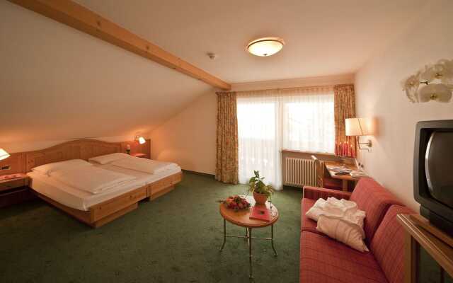 Wirtshaushotel Alpenrose