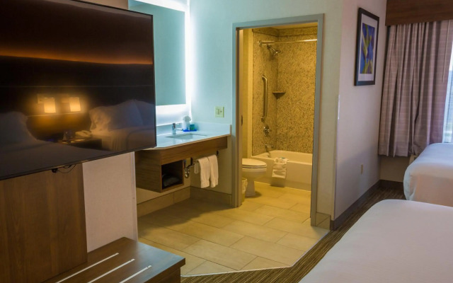 Holiday Inn Express Hotel & Suites Pasco-Tri Cities by IHG