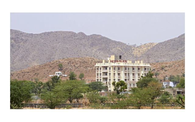 Satyam Palace Resort