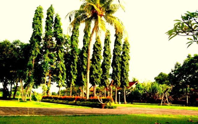 Dhyanapura City Hotel