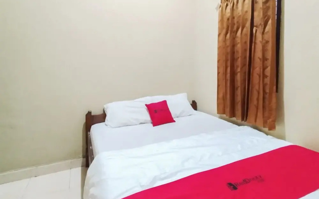 RedDoorz @ Hotel Grand Yuda Tenggarong