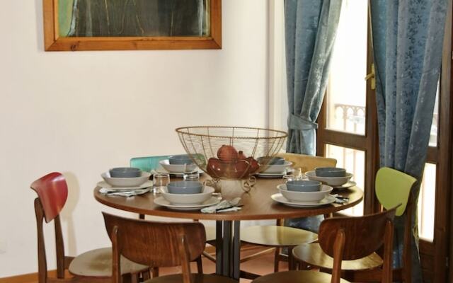 Qui Sentirai Il Battito Pulsante Di Bologna