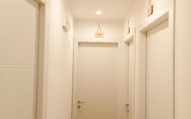 Kolossoi Guest House