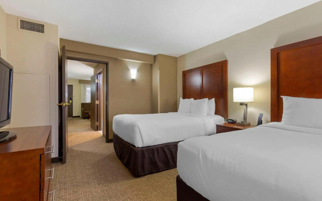 Comfort Suites Near Potomac Mills