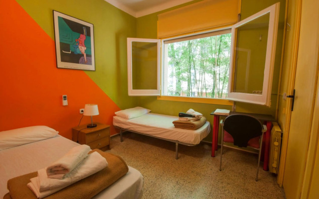 Hostel Studio