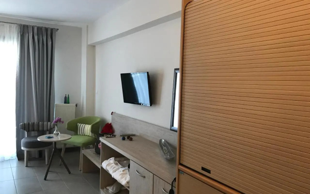 Lion Apartment Port